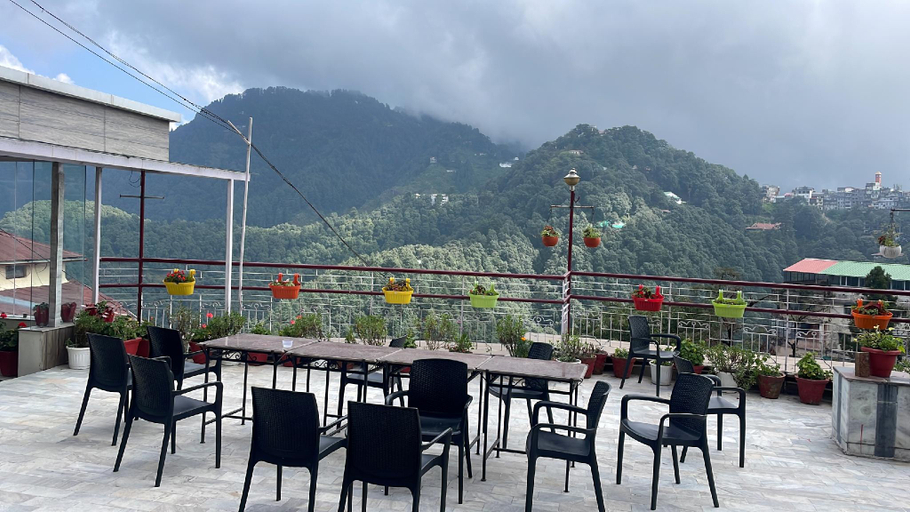 Food & Drinks 3, Hotel Deep, Dehradun
