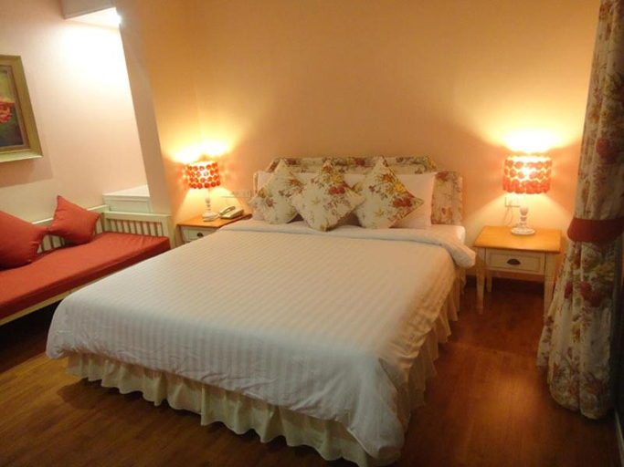 Bedroom 8