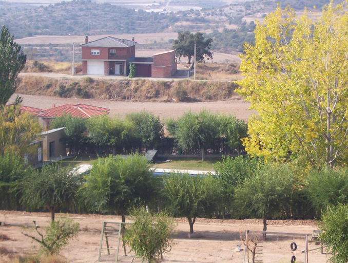 Exterior view 2, Casa Rosalia, Huesca