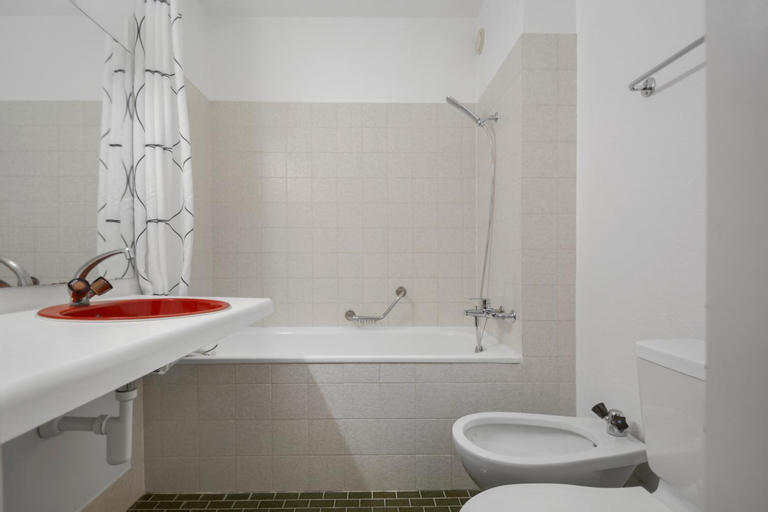 Bathroom 8