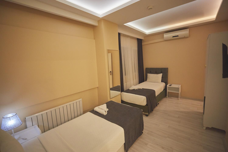 Bedroom 2, Albatros Hagia Sophia Hotel, Fatih