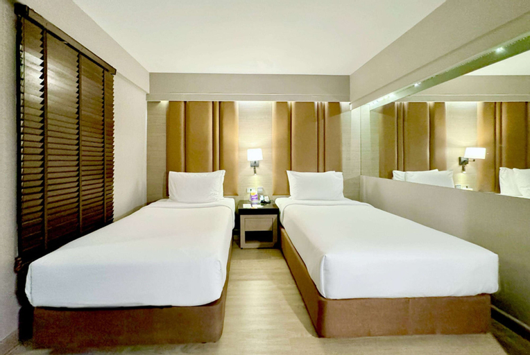 Bedroom 24