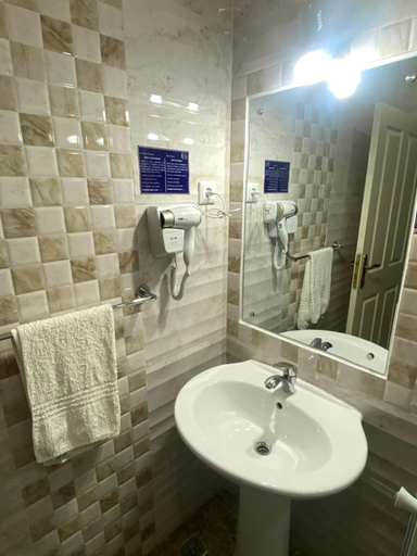 Bathroom 12
