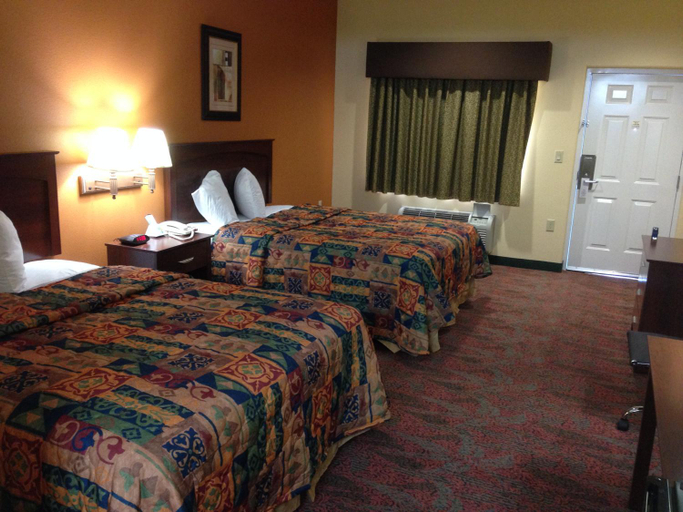 Others 4, Executive Inn, Liberty