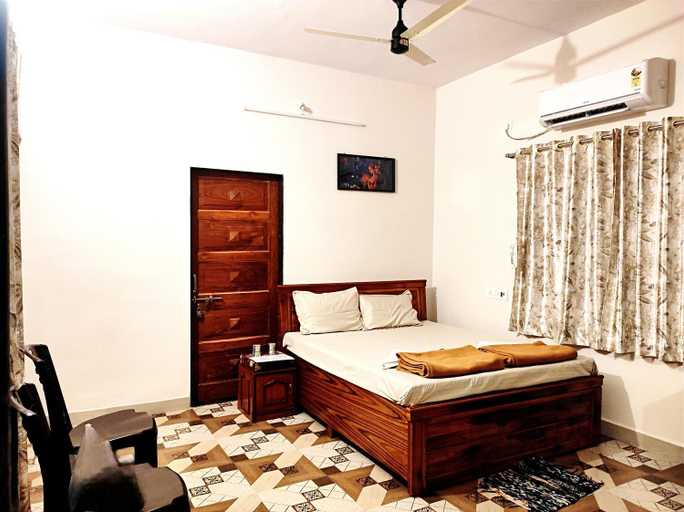 Others 4, Suncrest Wood Stayz, Raigarh