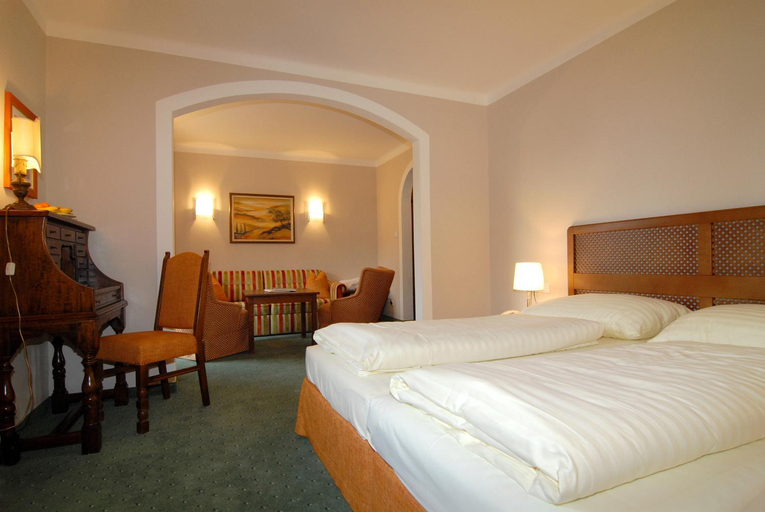 Bedroom 9