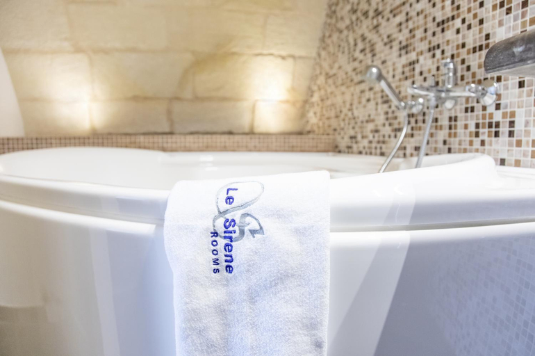 Bathroom 3, Le Sirene B&B, Ragusa