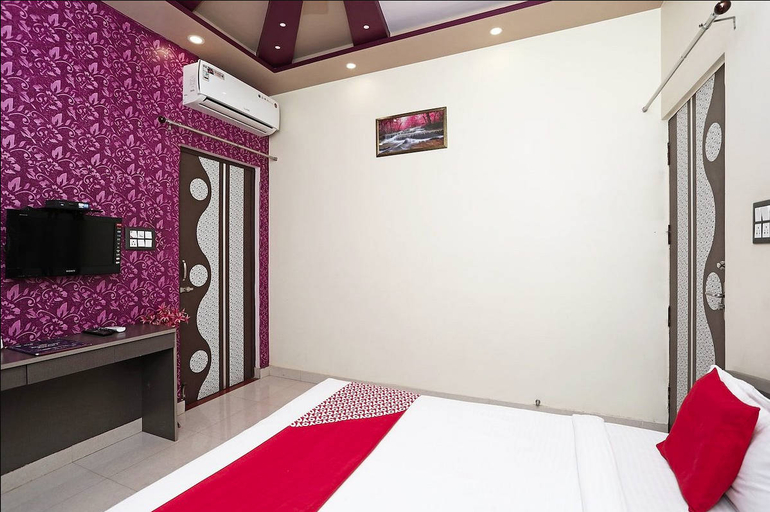 Bedroom 5, Hotel Sai Palace, Varanasi