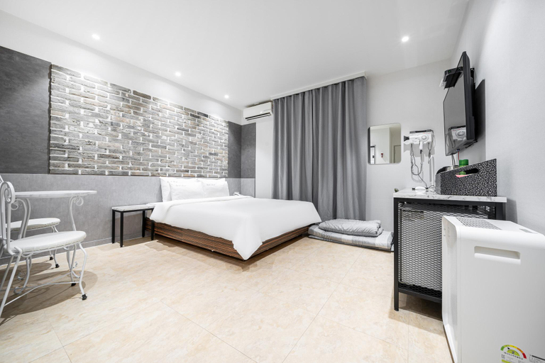 Bedroom 2, Suncheon Hotel Third, Suncheon