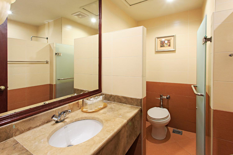 Bathroom 21