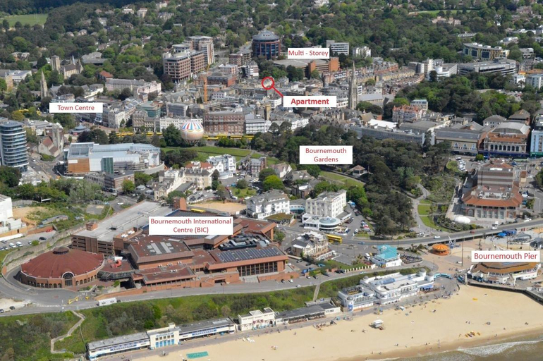 Exterior & Views 2, Luxury Scandi Inspired 1 Bed Apartment, Bournemouth