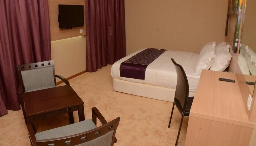 Bedroom 2, The Garden Boutique Hotel, Sandakan