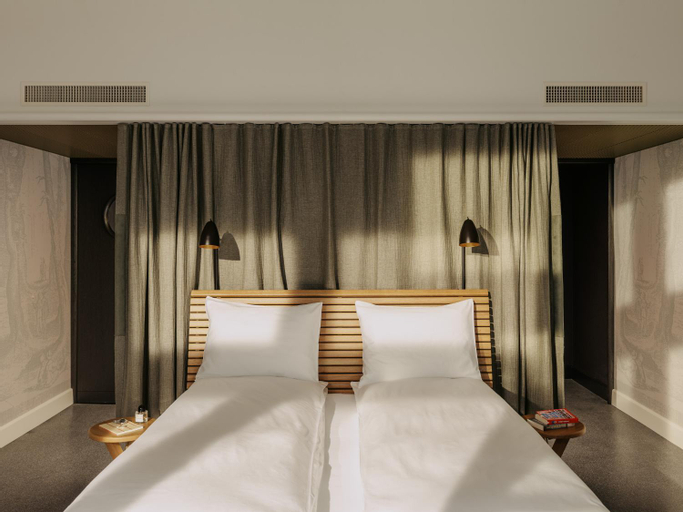 Bedroom 10