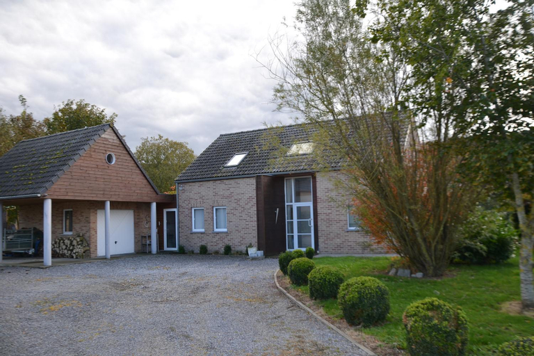Exterior & Views 1, Le grand marronnier, Namur