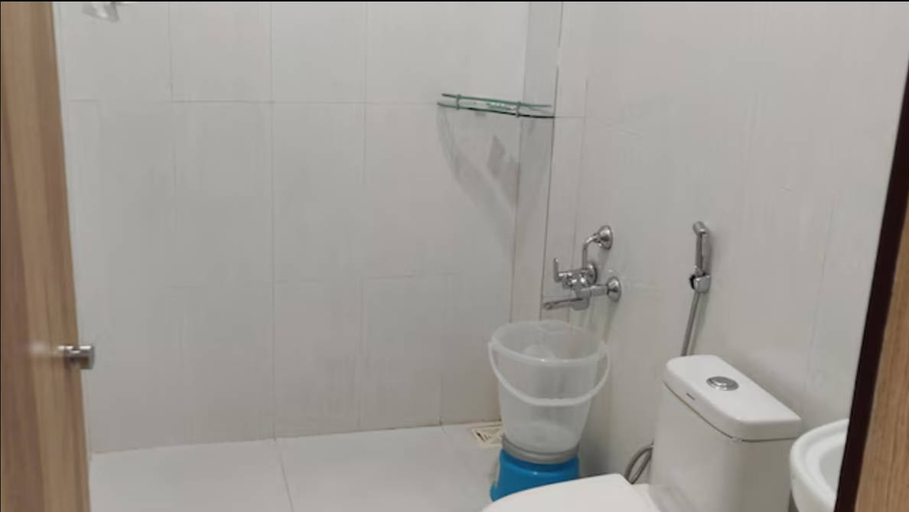 Bathroom 5, Hotel Lakeview Chhatarpur, Chhatarpur