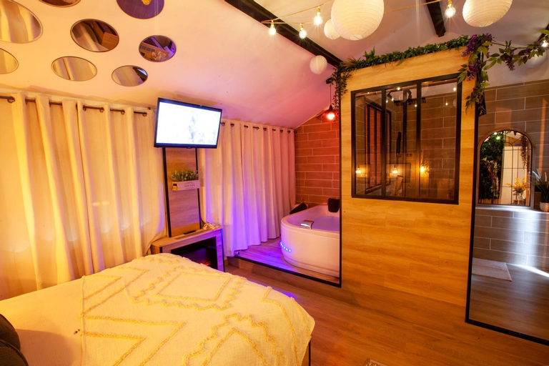 Others 3, Love Room Romantique Les Petits Plaisirs, Maine-et-Loire