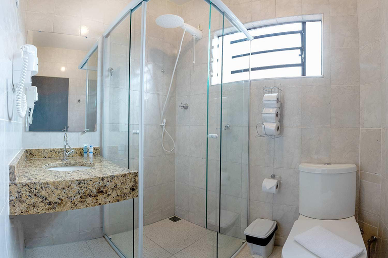 Bathroom 3, Hotel Fazenda Colina dos Sonhos, Socorro