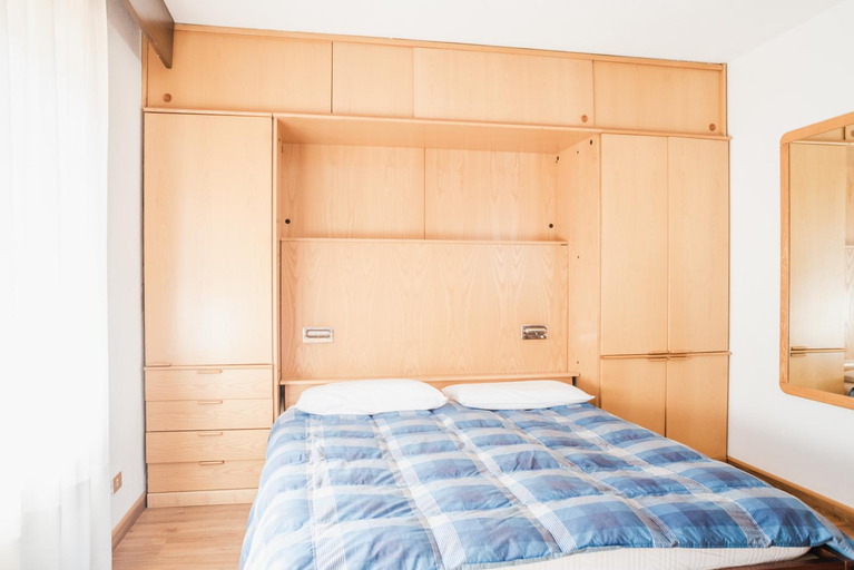 Others 3, Residence Dolomia, Trento