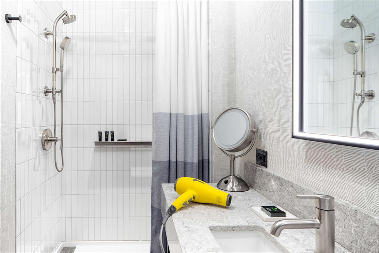 Bathroom 11