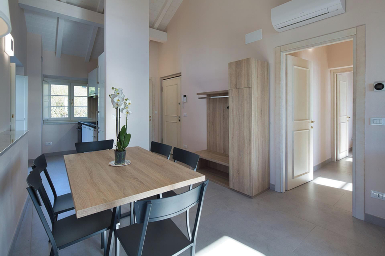 Dining Room 5
