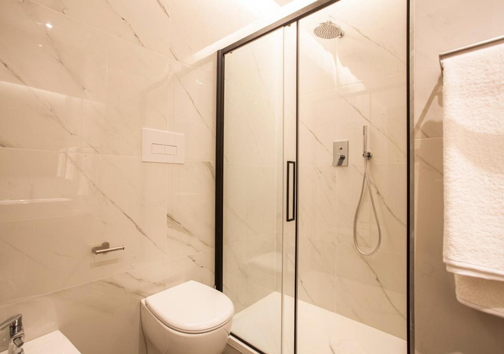 Bathroom 5, Corso Vittorio B&B, Pescara