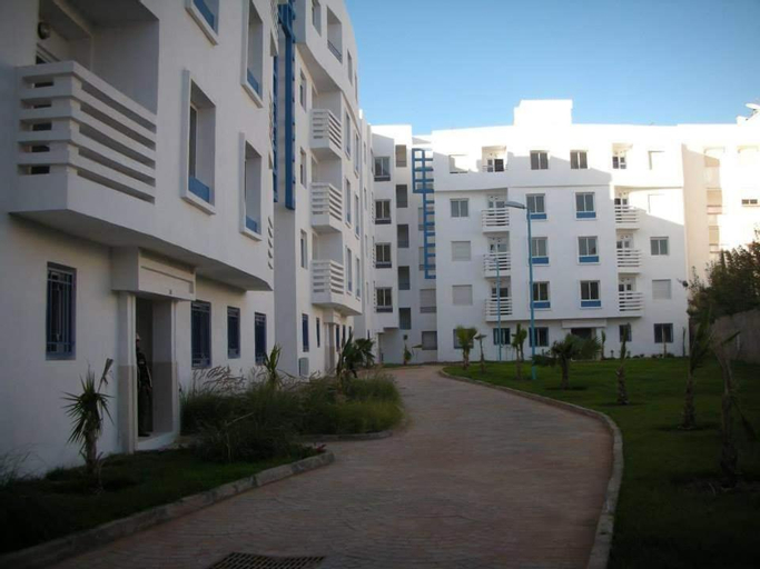 Appartement SEULEMENT POUR FAMILLE 10 minutes de la plage Parking gratuit, Agadir-Ida ou Tanane