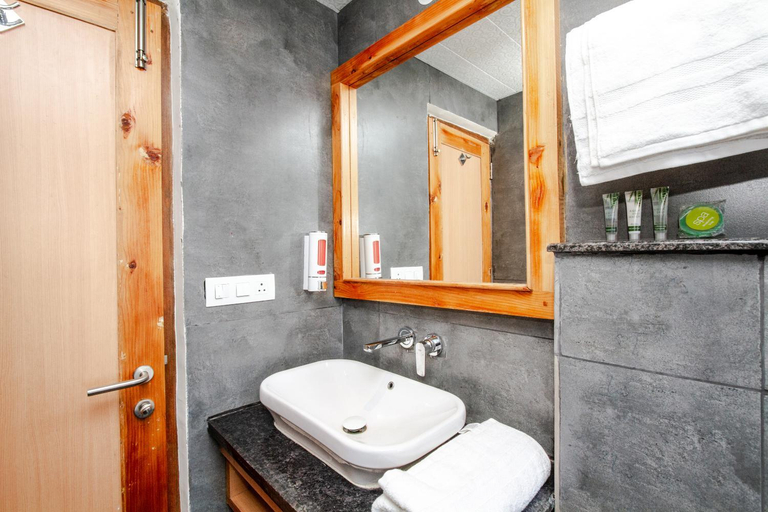 Bathroom 4, Tripli Hotels Stone House Cottage , Kullu