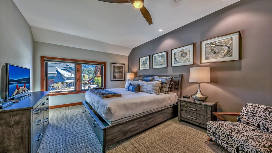Bedroom 15