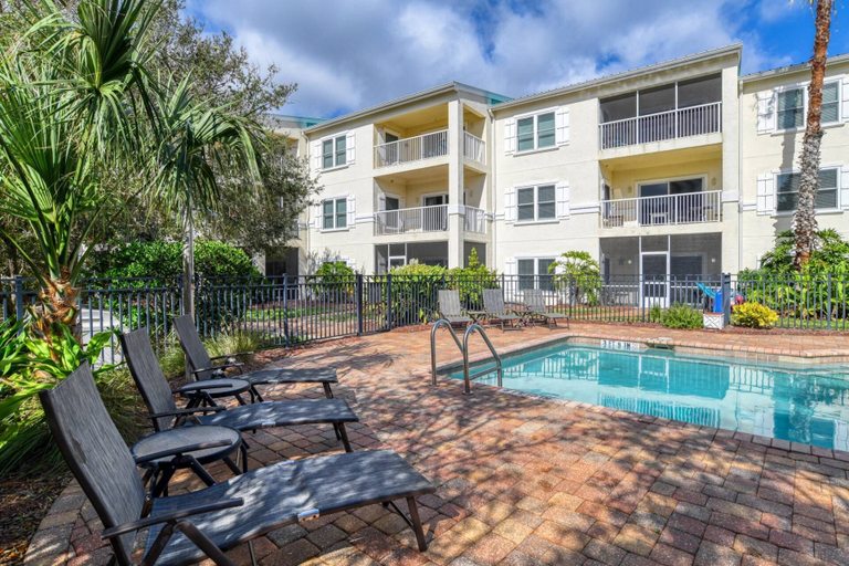 Sport & Beauty 1, Ocean Reef #102, Saint Johns