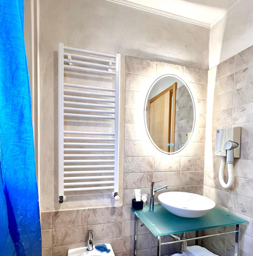 Bedroom 4, Acqua di Mare, Imperia