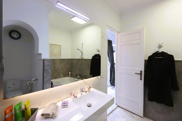 Bathroom 4, Riad la flamme & Breakfast, Marrakech