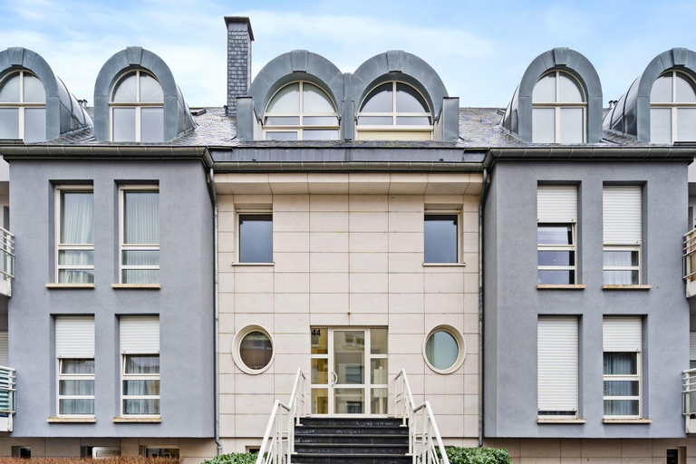 Chic 2BR Stay in Luxembourg with Free Parking, Luxembourg