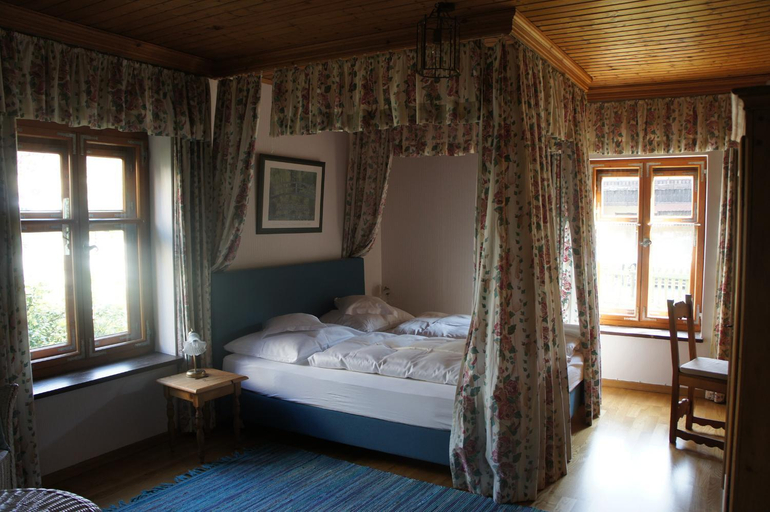 Bedroom, Hotel Schwarzer Adler, Erlangen