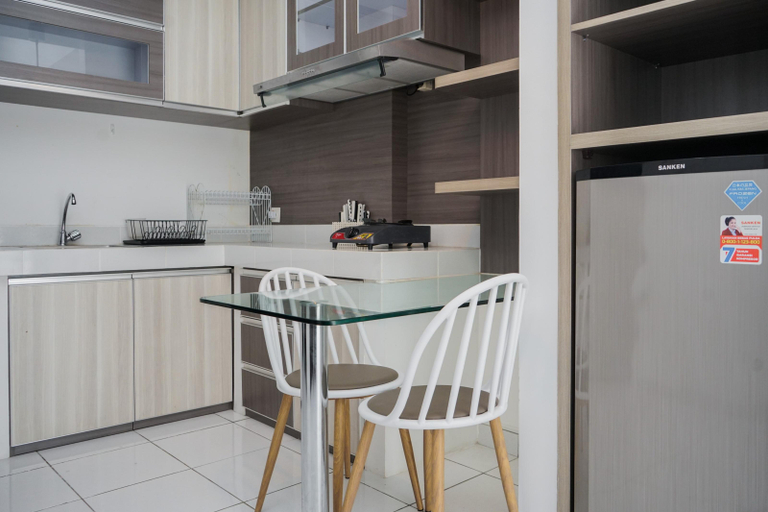 Others 2, Fancy and Cozy 1BR at Casa de Parco Apartment By Travelio, Tangerang