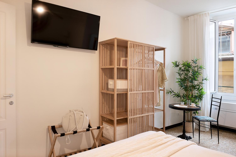 Bedroom 16