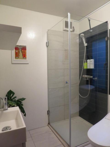 Bathroom, AH87 Osaka, Suita