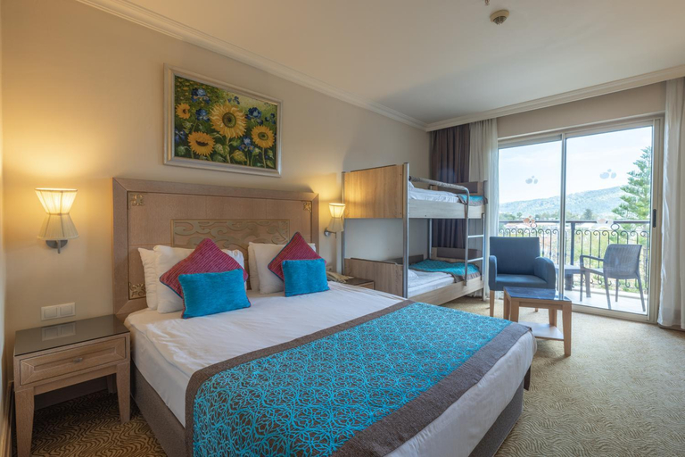Bedroom 3, Crystal De Luxe Comfort Collection - All Inclusive, Kemer