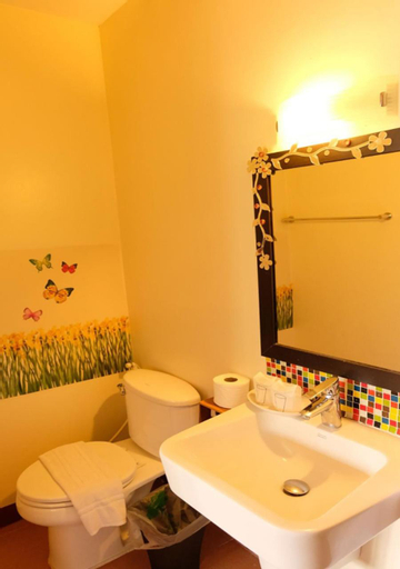 Bathroom 7