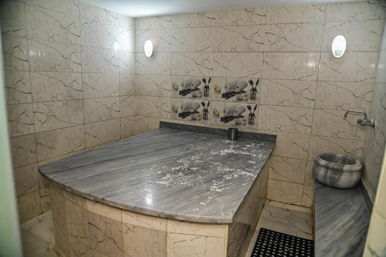Bathroom 5, Eagles Paradise Abu Soma Resort, Safaja