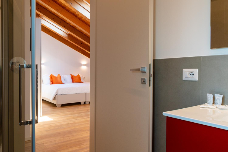 Others 2, Superior Beach Aparthotel, Venezia