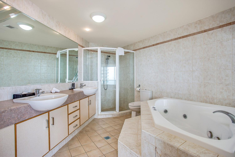 Bathroom 8