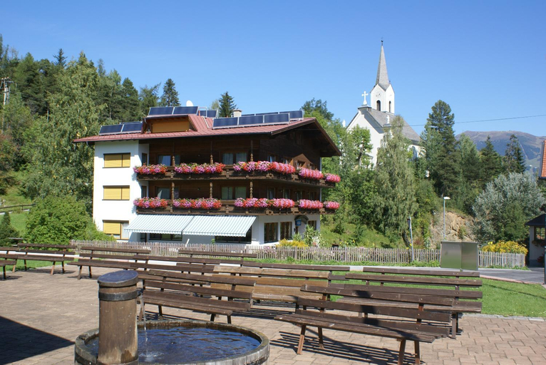 Others 2, Gasthof Hirschen, Landeck