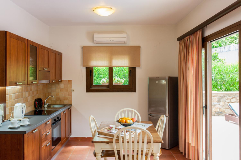 Others 2, Arhontika Villas, Crete