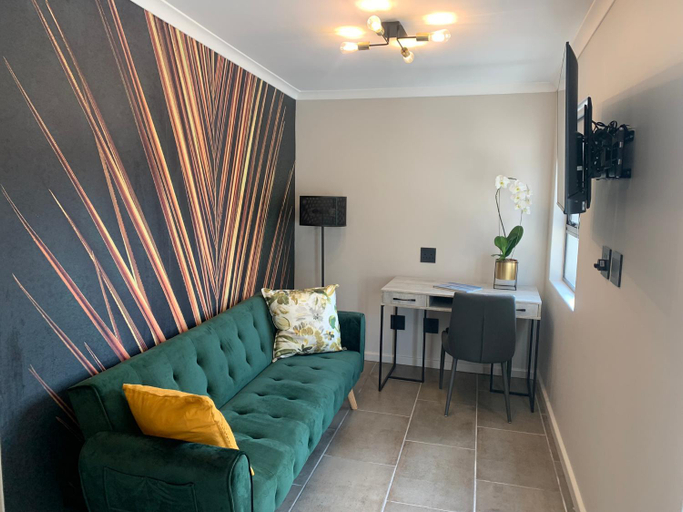 Others 5, 33 on First Guesthouse, City of Johannesburg