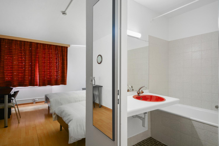 Bedroom 15