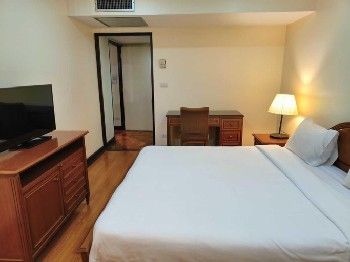 Bedroom 9