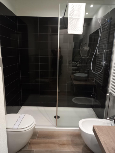 Bathroom 2, Residenza Novi, Alessandria