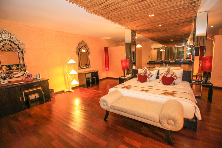 Bedroom 14