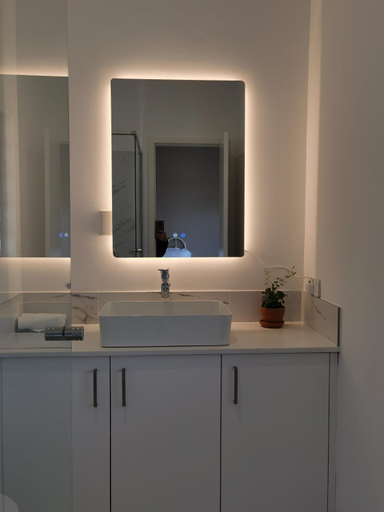 Bathroom 4