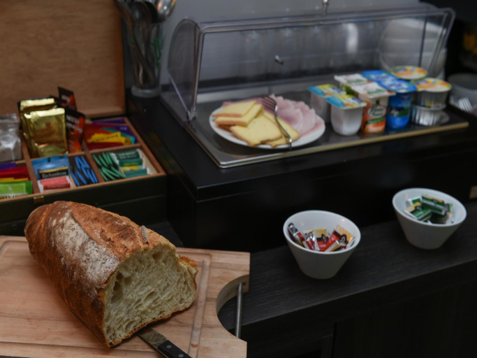 Food & Drinks 5, Auberge Des Moulins, Doubs